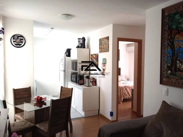Apartamento para Venda em Palhoça - 2