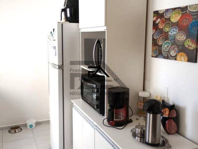 Apartamento para Venda em Palhoça - 4