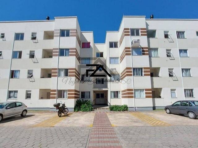 Apartamento para Venda em Palhoça - 2