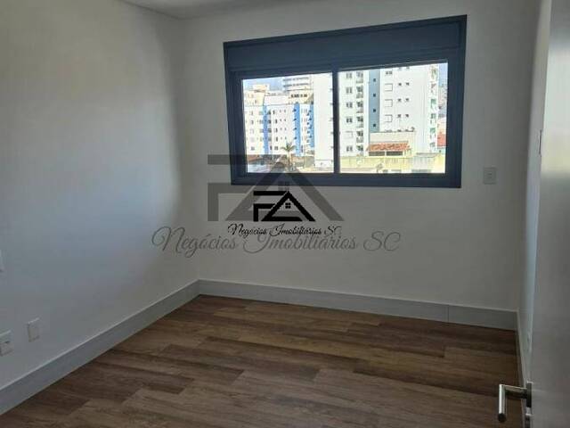Apartamento para Venda em Florianópolis - 5