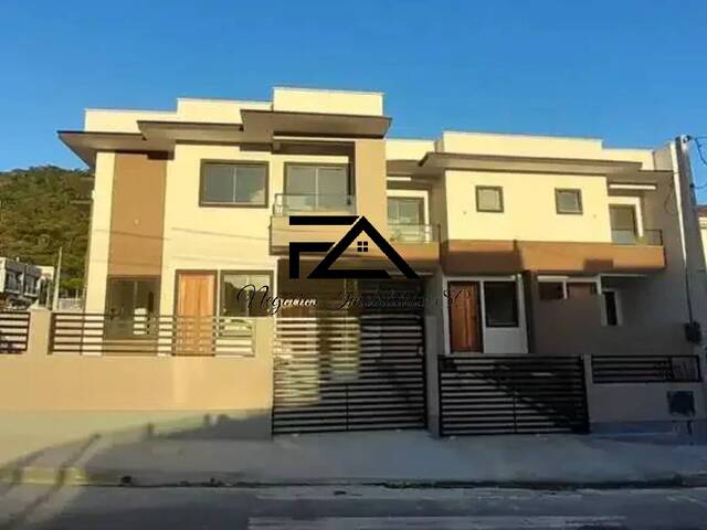 Sobrado para Venda em São José - 2