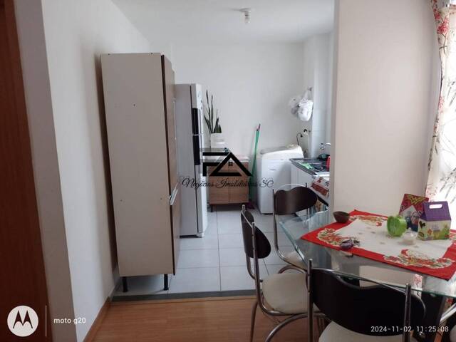 Apartamento para Venda em Palhoça - 2