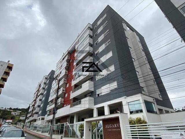 #972 - Apartamento para Venda em São José - SC