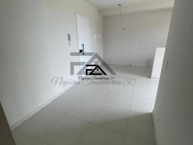 Apartamento para Venda em São José - 5