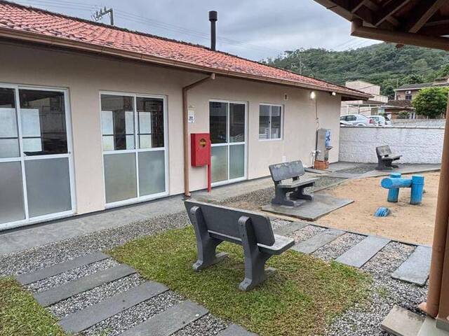 Venda em São Sebastião - Palhoça