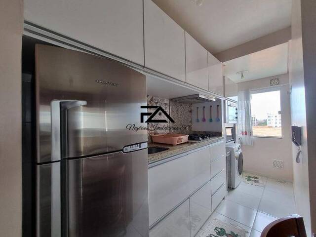 Apartamento para Venda em Palhoça - 4