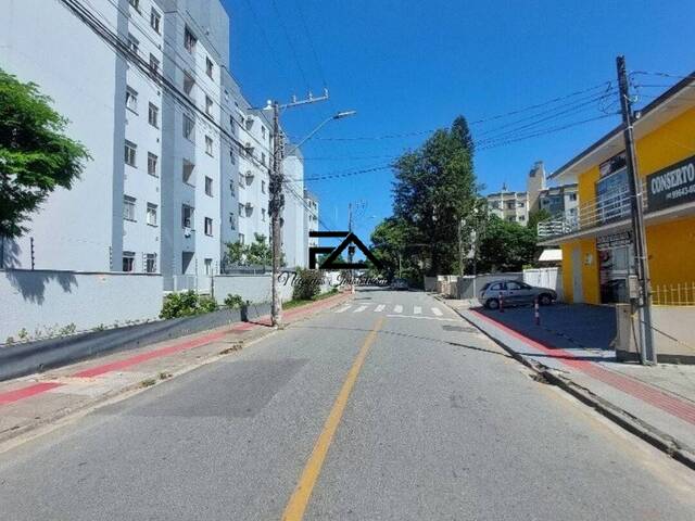 #2275 - Apartamento para Venda em Palhoça - SC - 2