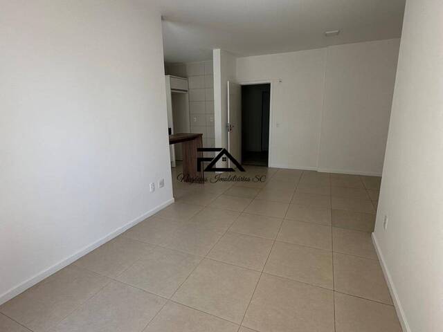 Apartamento para Venda em São José - 3