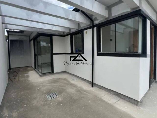 #2308 - Casa para Venda em São José - SC - 2