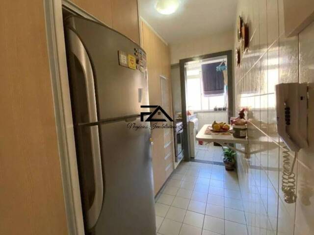 #2332 - Apartamento para Venda em Florianópolis - SC - 3