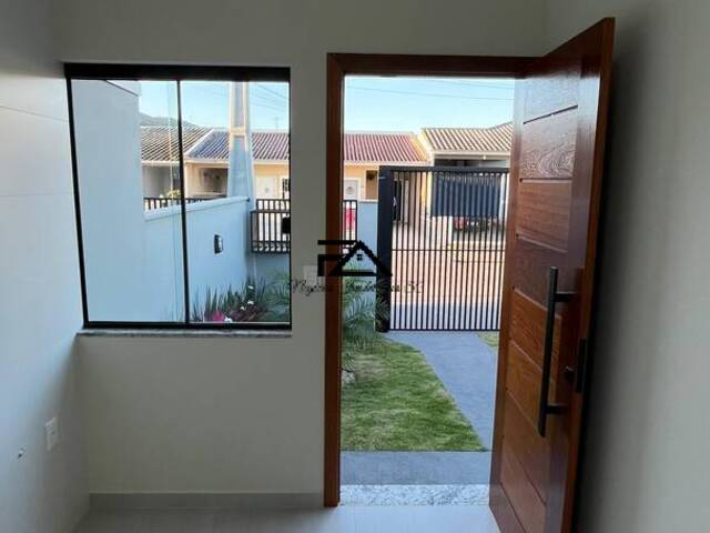 #2353 - Casa para Venda em São José - SC - 2