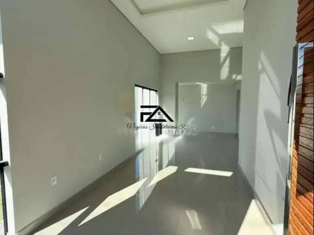 Casa para Venda em São José - 5