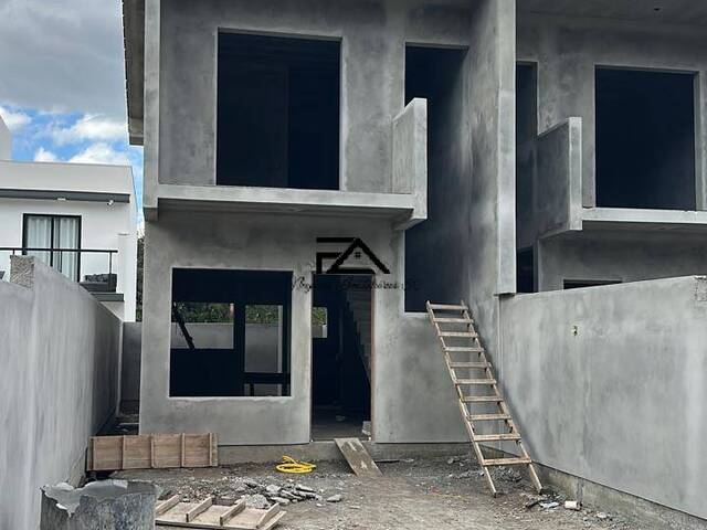 #2359 - Sobrado para Venda em São José - SC - 1