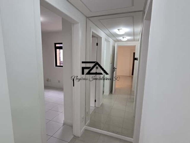 Apartamento para Venda em Florianópolis - 5