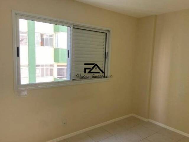 Apartamento para Venda em São José - 4