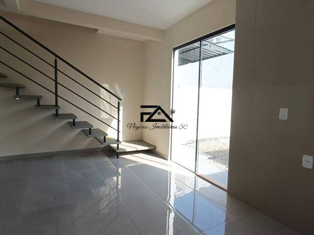 #2407 - Sobrado para Venda em São José - SC - 3