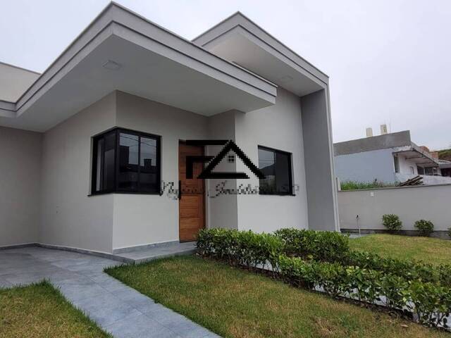 #2417 - Casa para Venda em Palhoça - SC - 2