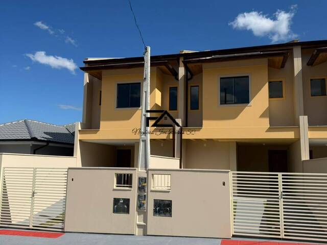 #2420 - Casa para Venda em São José - SC - 1