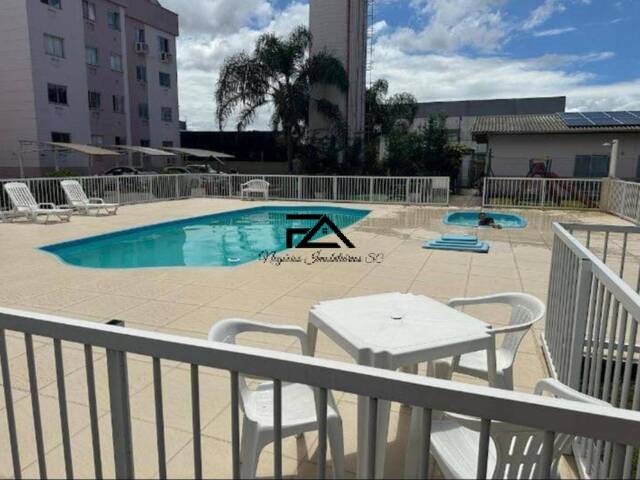 #2430 - Apartamento para Venda em Palhoça - SC - 2