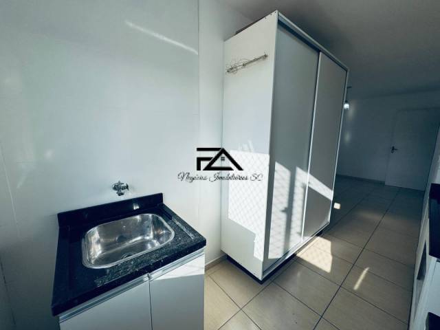 #2462 - Apartamento para Venda em Palhoça - SC - 3