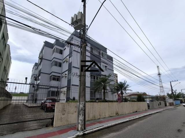 #2472 - Apartamento para Venda em São José - SC