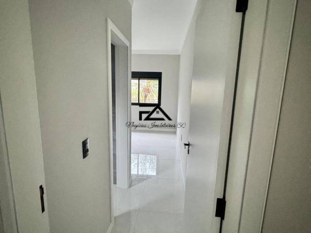 #2725 - Casa para Venda em Palhoça - SC - 2