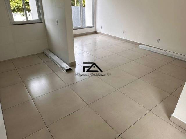 #2307 - Casa para Venda em São José - SC - 2