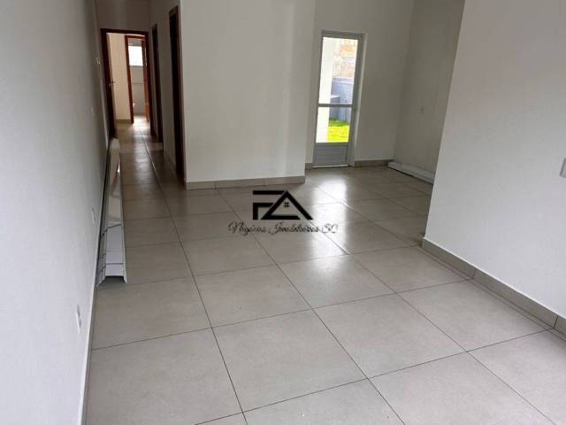 #2307 - Casa para Venda em São José - SC - 3