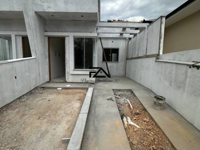 Casa para Venda em São José - 4