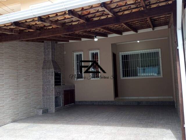 #2785 - Casa para Venda em São José - SC