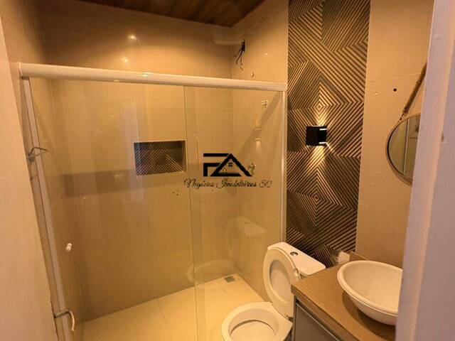 Casa para Venda em São José - 4