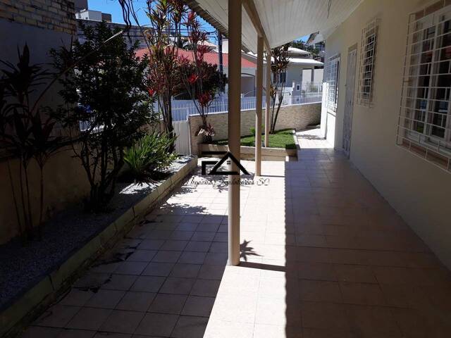 #2797 - Casa para Venda em São José - SC - 3