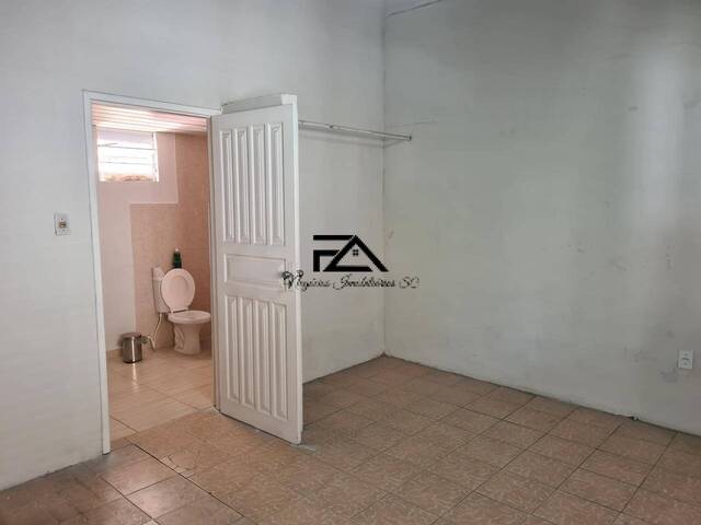 Casa para Venda em São José - 4