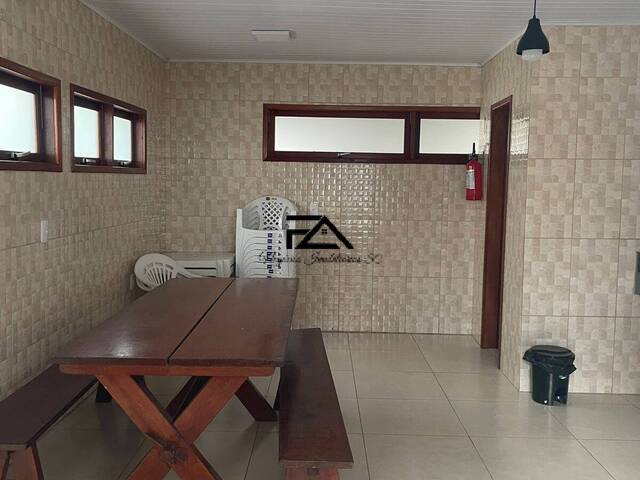 Apartamento para Venda em São José - 5