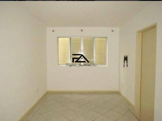 Apartamento para Venda em Florianópolis - 5
