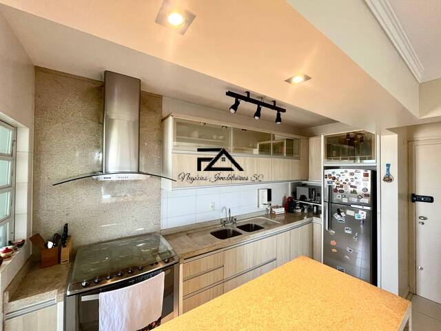 #2810 - Apartamento para Venda em Florianópolis - SC