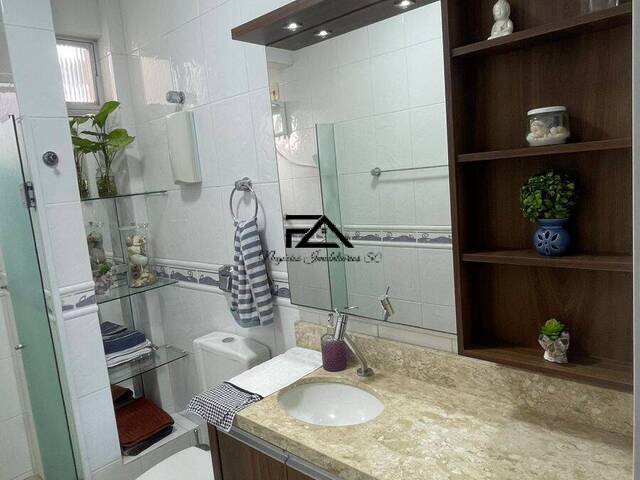 Apartamento para Venda em Florianópolis - 5