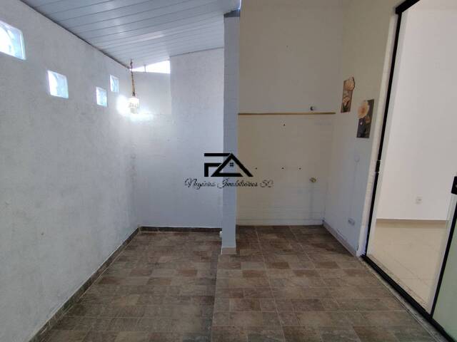 #2941 - Casa para Venda em São José - SC - 3