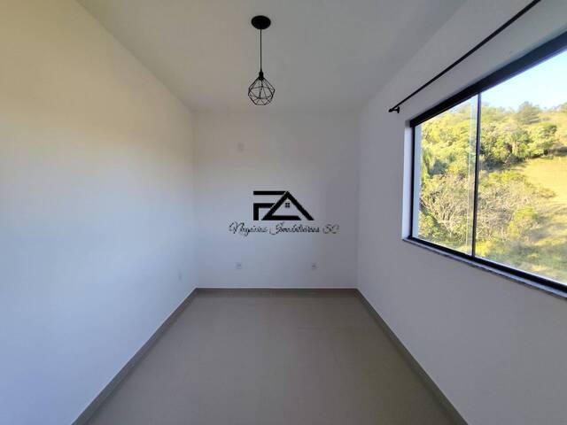 Casa para Venda em São José - 4