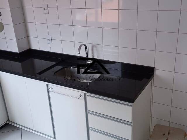 #2950 - Apartamento para Venda em São José - SC