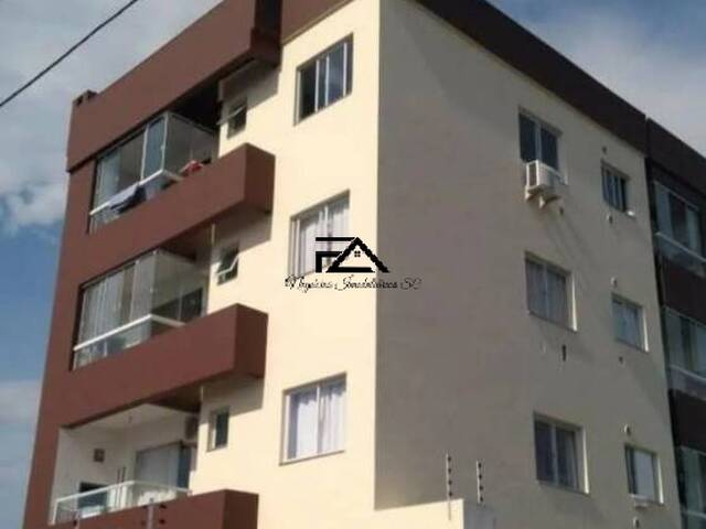 #2953 - Apartamento para Venda em Palhoça - SC