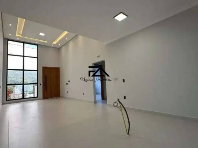#2954 - Casa para Venda em São José - SC - 3