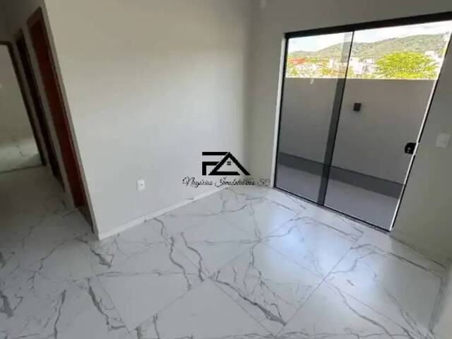 Casa para Venda em São José - 5