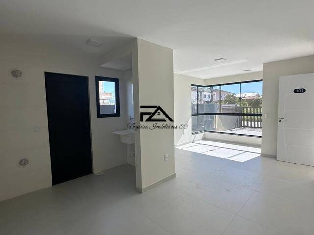 #2969 - Casa para Venda em Palhoça - SC - 3