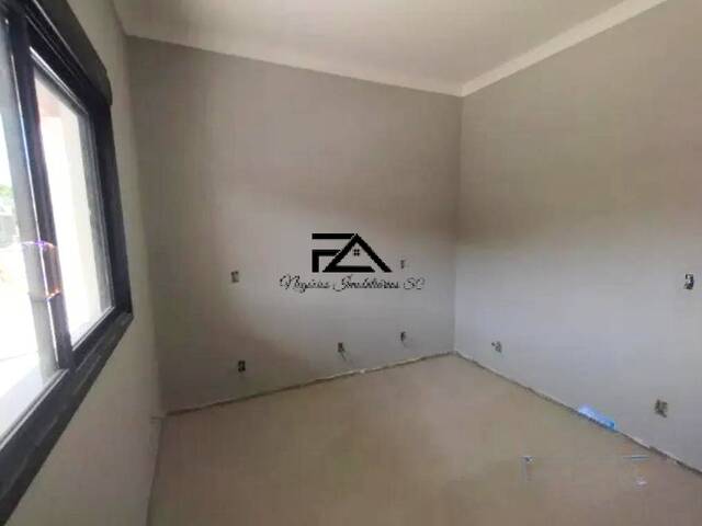 #2970 - Casa para Venda em São José - SC - 3