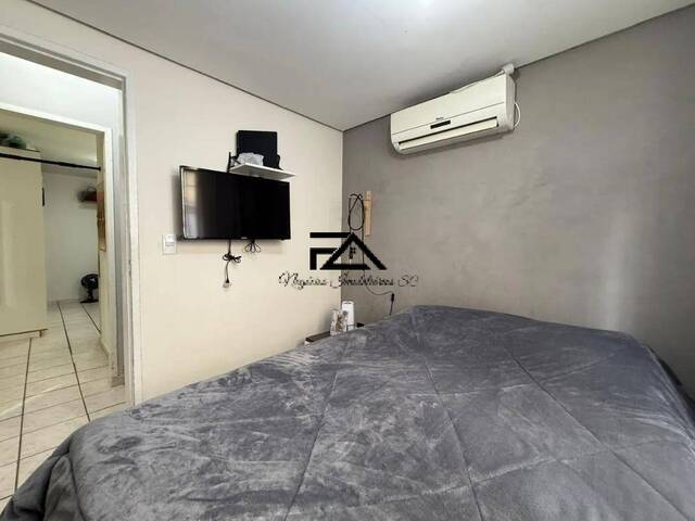 Apartamento para Venda em São José - 5