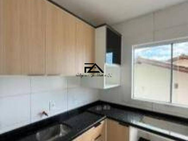 #3016 - Apartamento para Venda em Palhoça - SC - 1