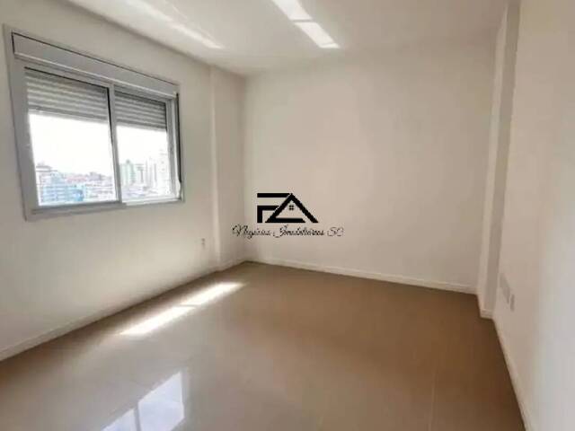 Apartamento para Venda em São José - 5