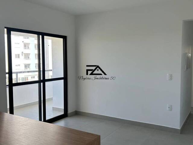 #3024 - Apartamento para Venda em São José - SC - 3
