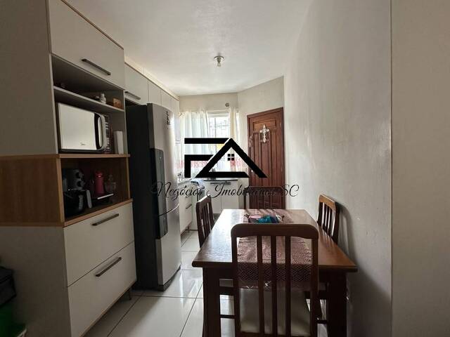 Casa para Venda em São José - 5